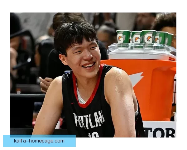 斯普利特盛赞杨瀚森进步显著 高位分球与组织能力大有提升